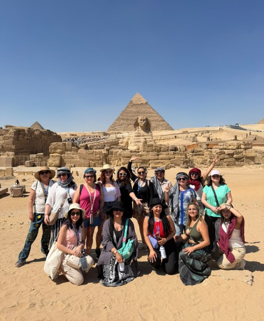 Viajeras en las pirámides de Egipto