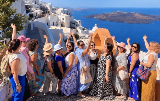 Viajeras en Santorini